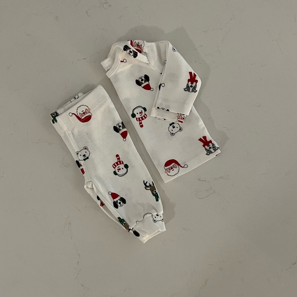 Carter’s Newborn Winter Pajama’s